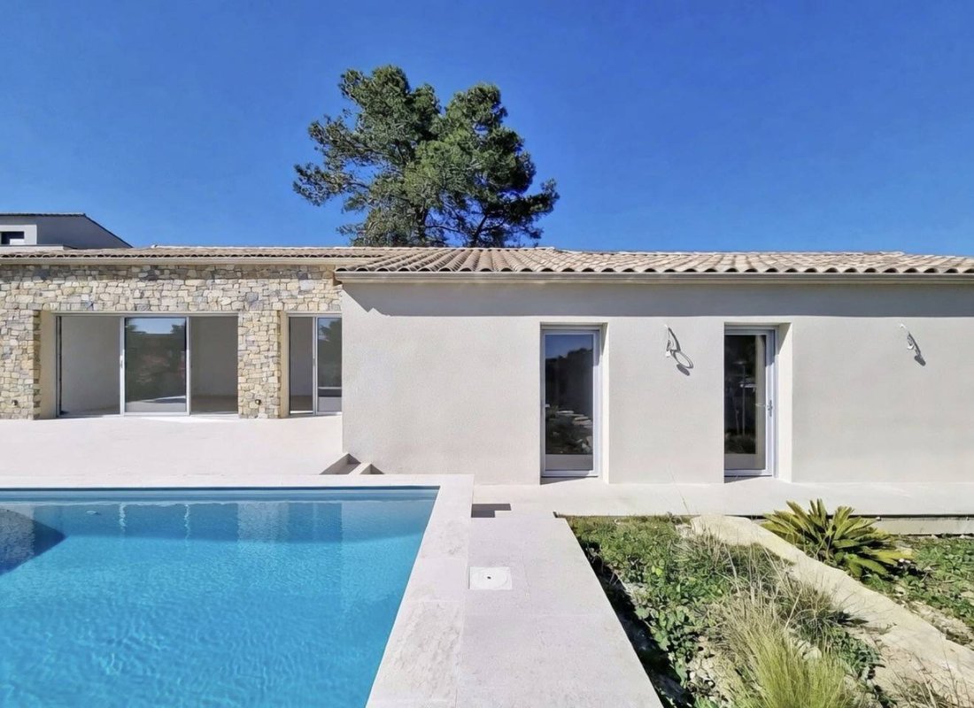 Villa in Alouette, Nimes, France 2 - 18642373