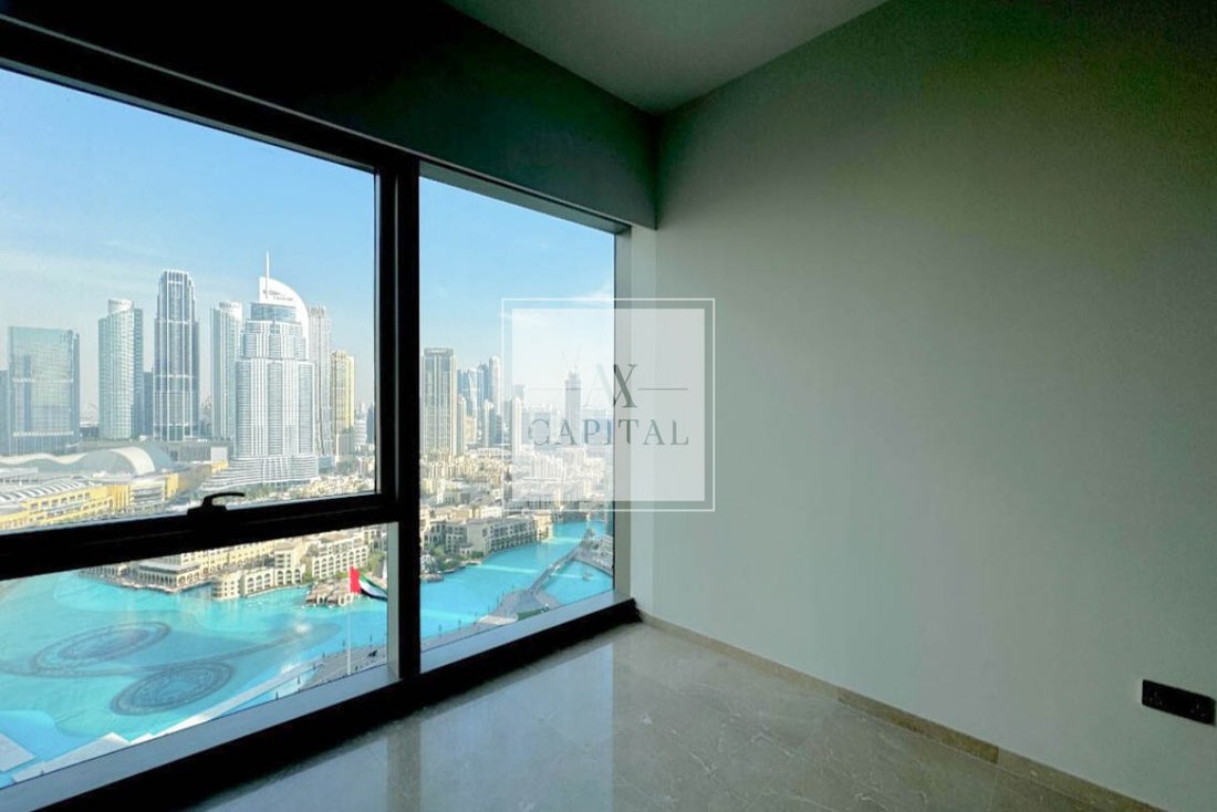Apartment in Burj Khalifa Lake, Downtown Dubai, Dubai 3 - 18648256