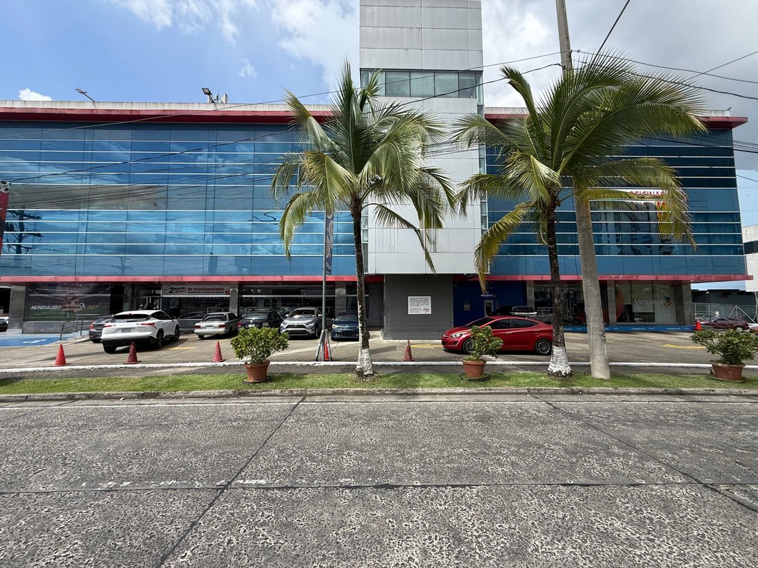 Panama City, Panama, Panama 1 - 18644119