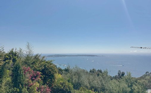 Villa in Brusquet-Retenaou-Devens, Vallauris, France 1