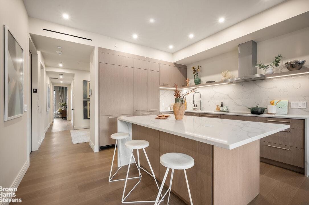 Condo in New York, New York, United States 5 - 18642396