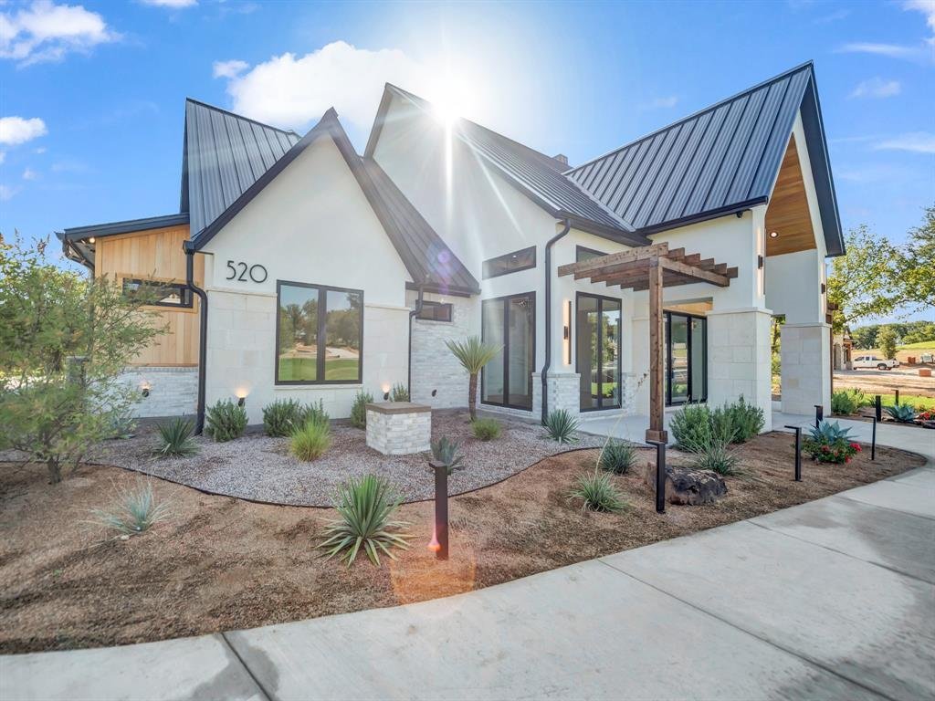 House in Weatherford, Texas, United States 2 - 18559513