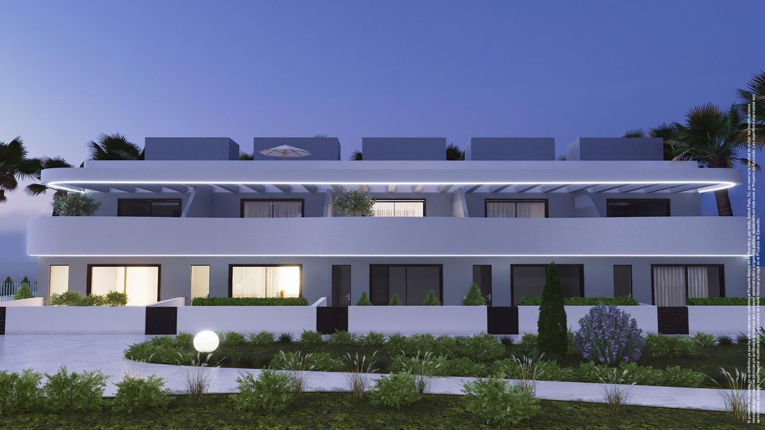 Townhouse in Guardamar del Segura, Valencian Community, Spain 1 - 18648118