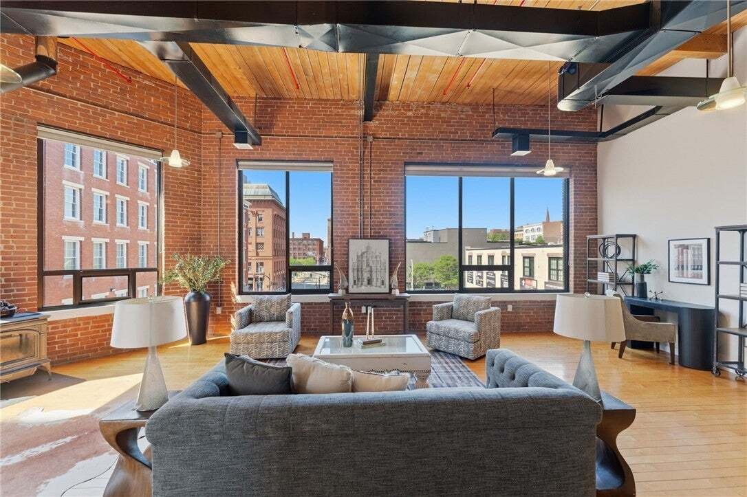 Condo in Providence, Rhode Island, United States 3 - 18642916