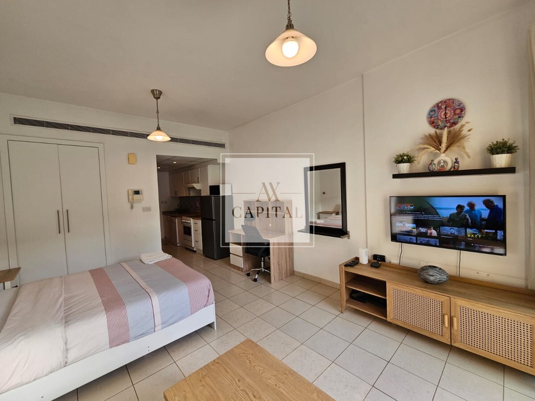 Apartment in Al Jaddaf, Dubai, United Arab Emirates 2 - 18648165