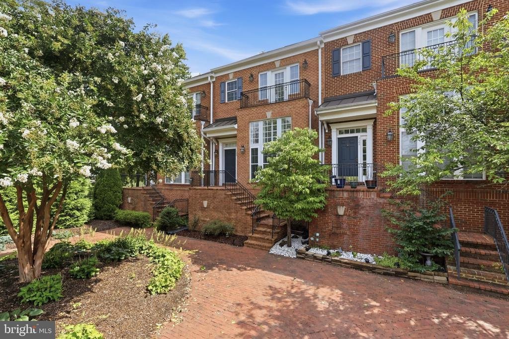 Townhouse in Woodbridge, Virginia, United States 3 - 18545443