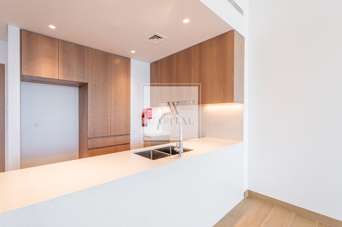 Apartment in Jumeirah, Dubai, United Arab Emirates 4 - 18648199