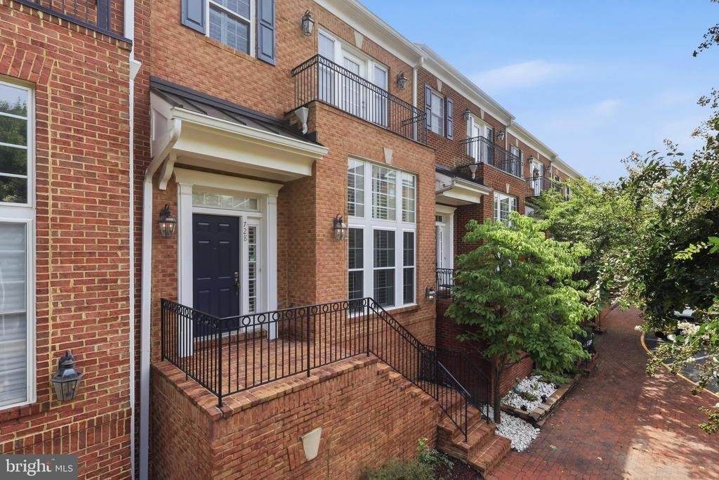 Townhouse in Woodbridge, Virginia, United States 5 - 18545443