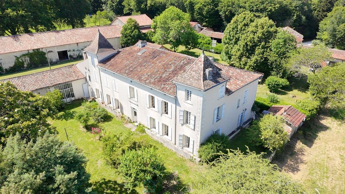 Saint Hilaire, Barbezieux-Saint-Hilaire, France 2 - 18647713
