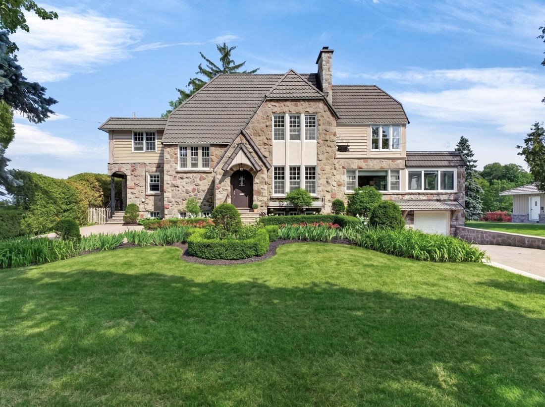 House in Laval, Quebec, Canada 2 - 18643641