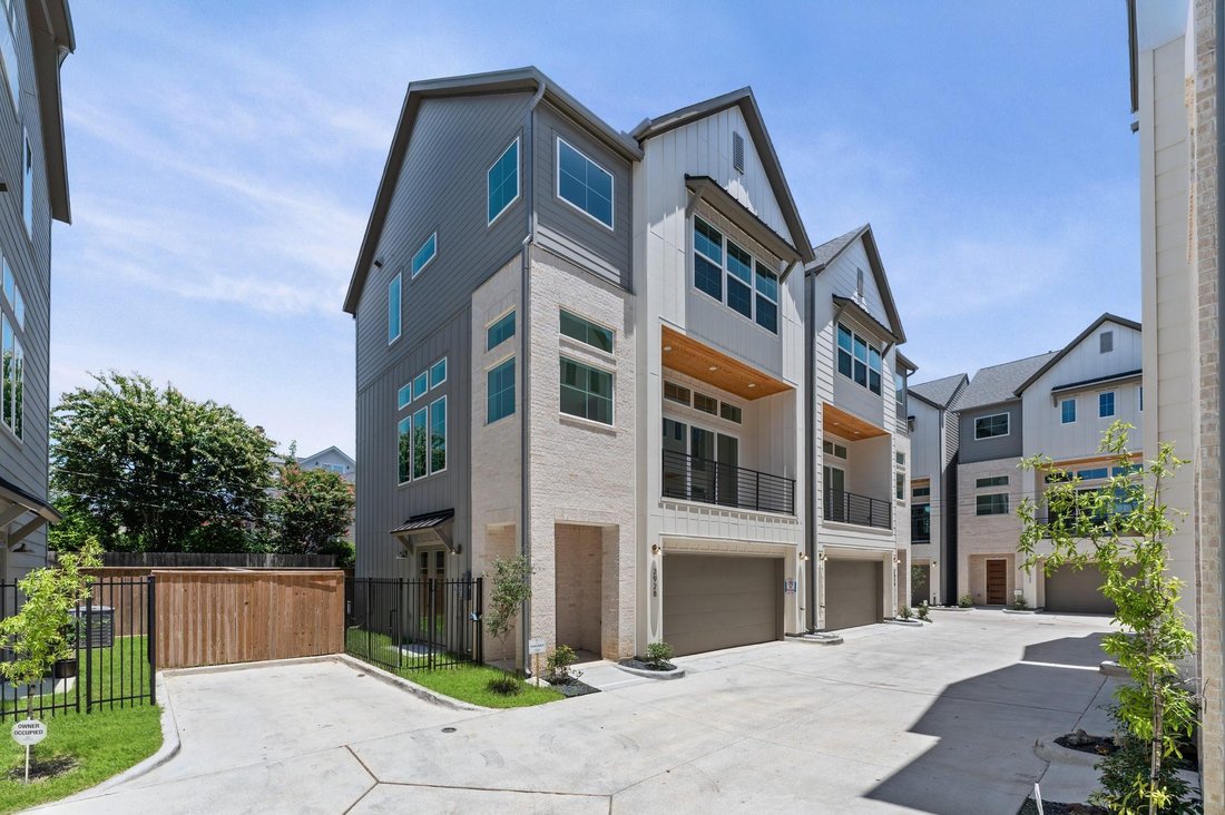 House in Houston, Texas, United States 2 - 18647178