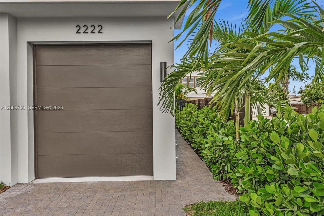 House in Miami, Florida, United States 5 - 18646987