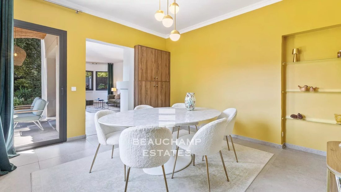 Villa in Brusquet-Retenaou-Devens, Vallauris, France 4 - 18475277