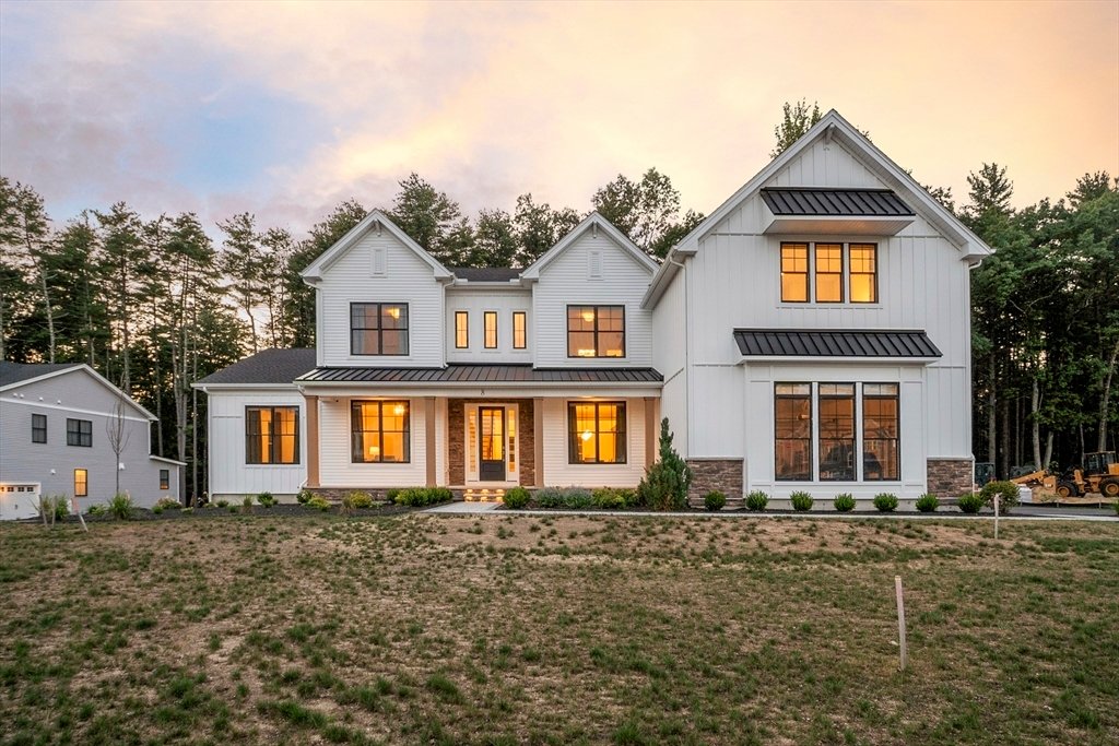 House in Westford, Massachusetts, United States 4 - 18646826