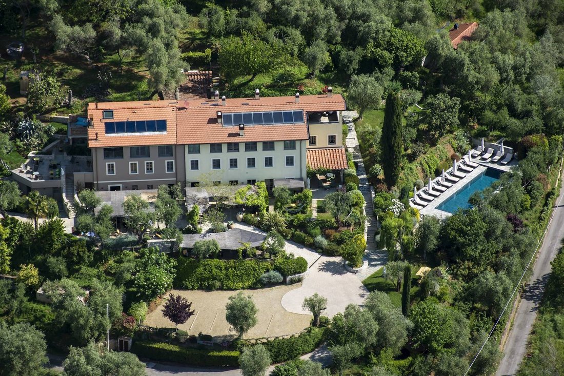 House in Camaiore, Tuscany, Italy 1 - 11346101
