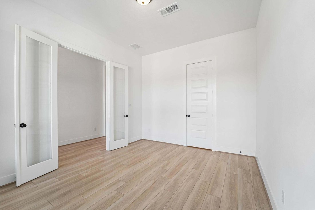 House in Montgomery, Texas, United States 3 - 17208948
