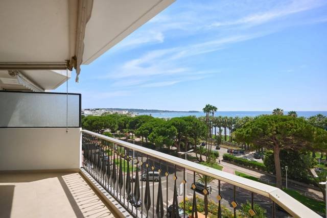 Apartment in Cannes, Provence-Alpes-Côte d'Azur, France 2 - 18352148