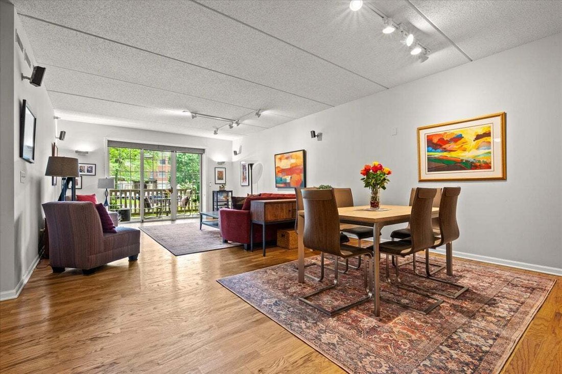 Condo in Highland Park, Illinois, United States 2 - 18643241