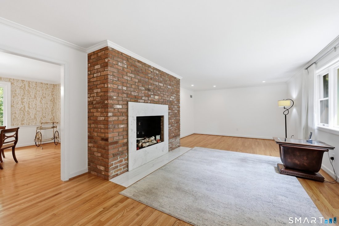 House in Simsbury, Connecticut, United States 3 - 18562662