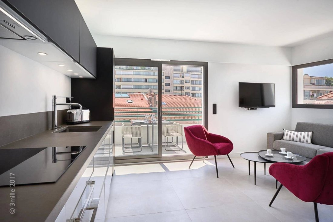 Apartment in Cannes, Provence-Alpes-Côte d'Azur, France 2 - 17839441