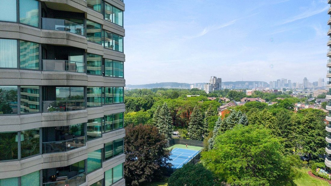 Condo in Montréal, Quebec, Canada 3 - 18643803