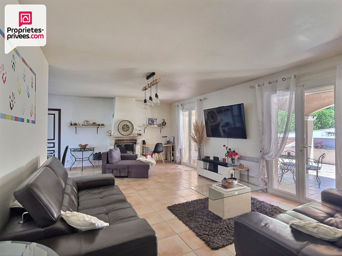 Villa in La Motte, Provence-Alpes-Côte d'Azur, France 3 - 18644690