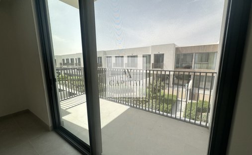 Townhouse in Burj Khalifa Lake, Downtown Dubai, Dubai 1