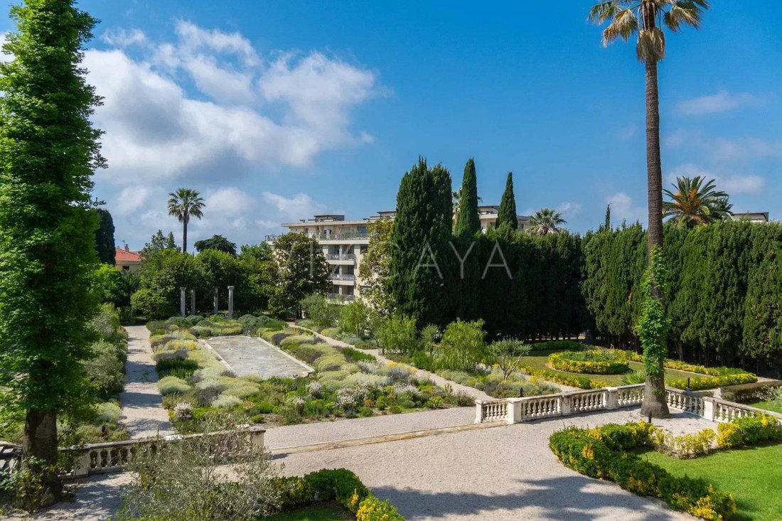 Apartment in Liberation, Nice, France 3 - 18037618