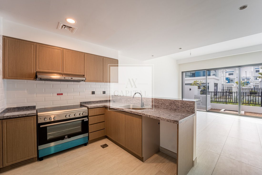 Townhouse in Al Barsha South 5, Al Barsha, Dubai 3 - 18647954