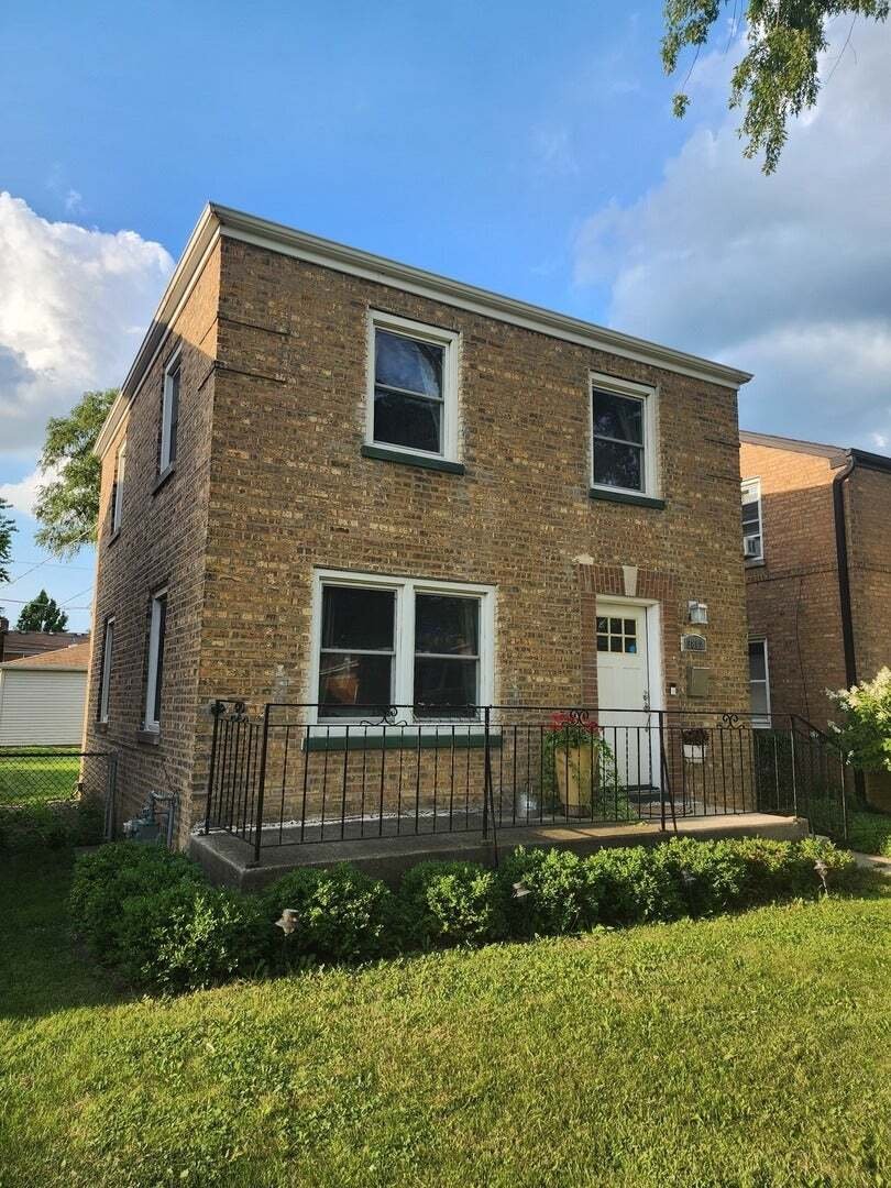 House in Skokie, Illinois, United States 3 - 18646716