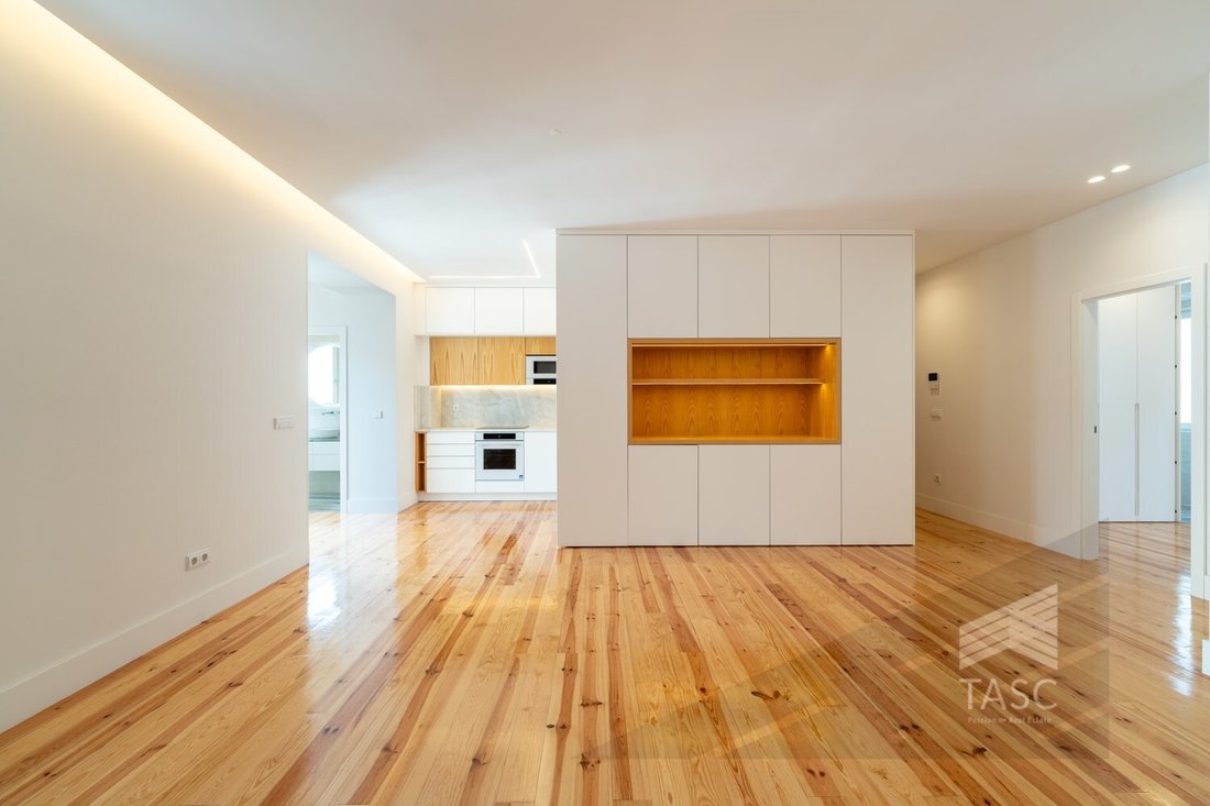 Apartment in Sao Vicente, Lisbon, Portugal 3 - 18647646