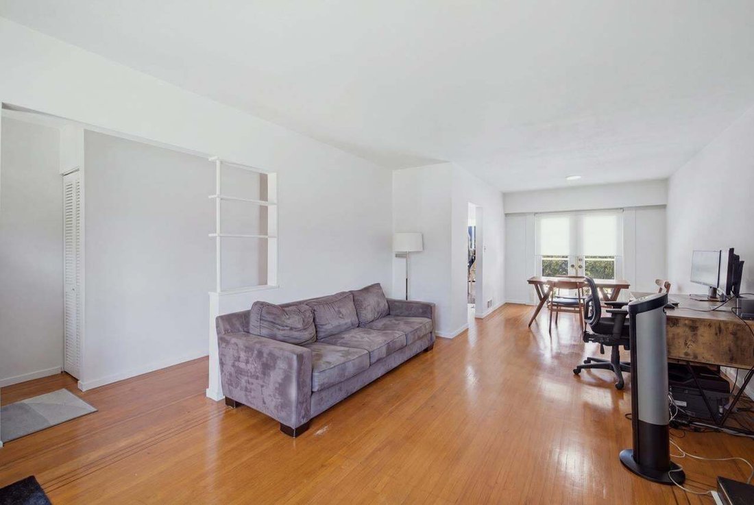 House in Burnaby, British Columbia, Canada 5 - 18643983