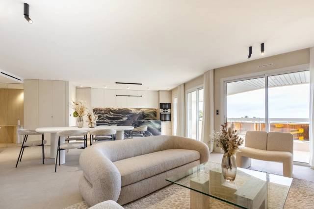 Apartment in Cannes, Provence-Alpes-Côte d'Azur, France 1 - 17388839