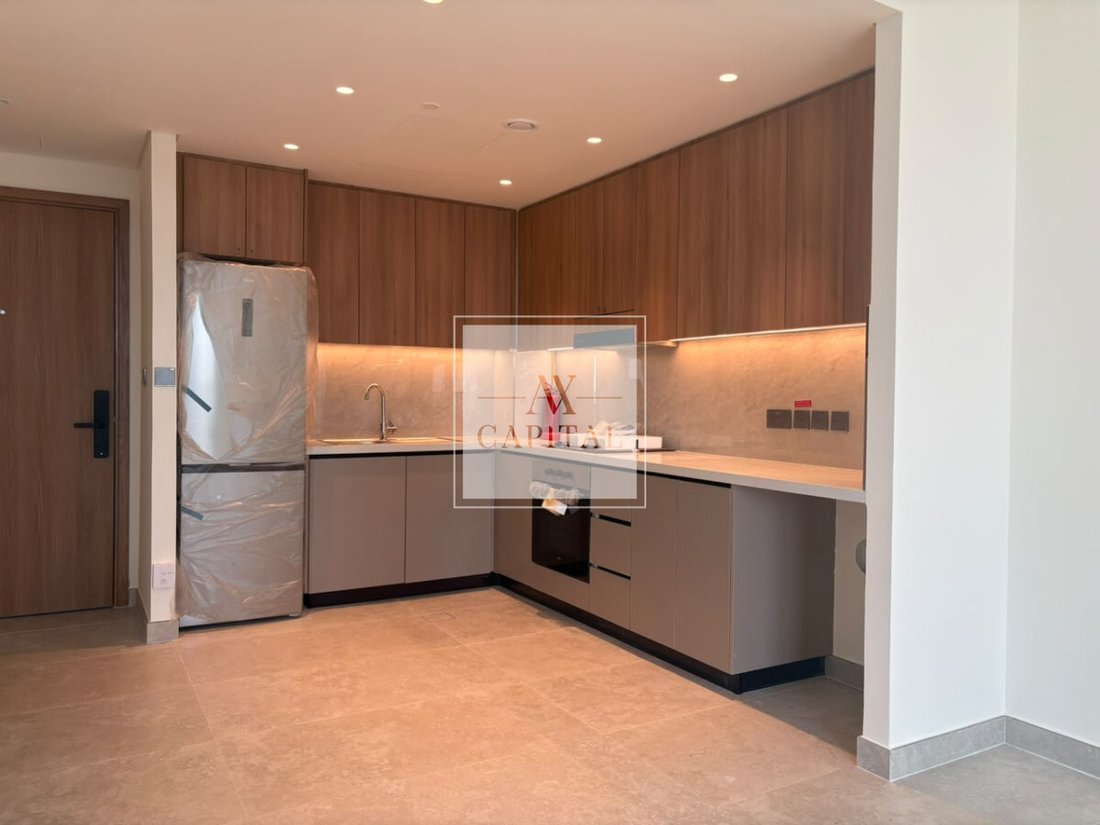 Apartment in Al Barsha South 5, Al Barsha, Dubai 5 - 18563696