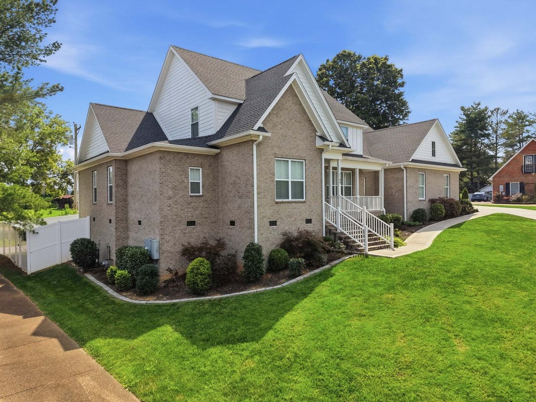House in Cookeville, Tennessee, United States 2 - 17836640