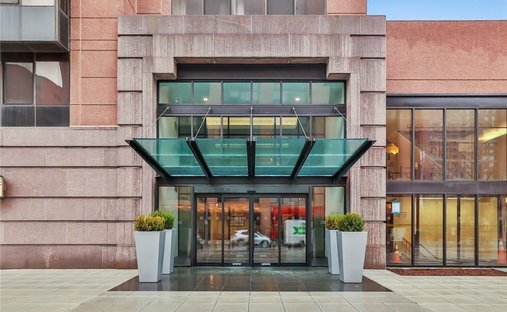Condo in White Plains, New York, United States 1