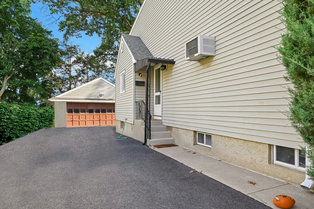 House in Hawthorne, New Jersey, United States 2 - 18642547