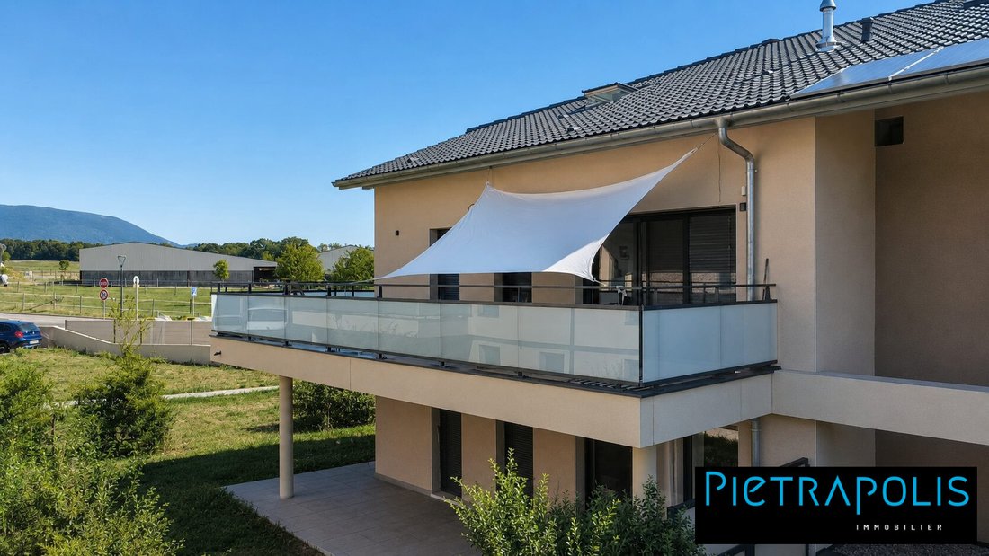 Apartment in Crozet, Auvergne-Rhône-Alpes, France 1 - 18648542