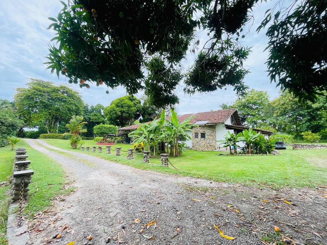 Land in San Carlos District, Panama, Panama 1 - 18644270