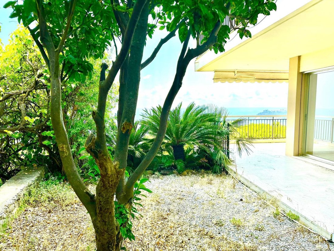 Apartment in Cabbe-Saint Roman, Roquebrune-Cap-Martin, France 3 - 18497138