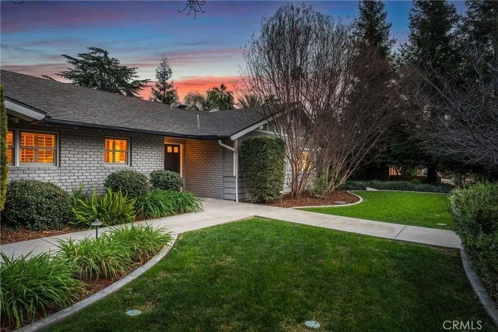 House in Redlands, California, United States 3 - 17221758