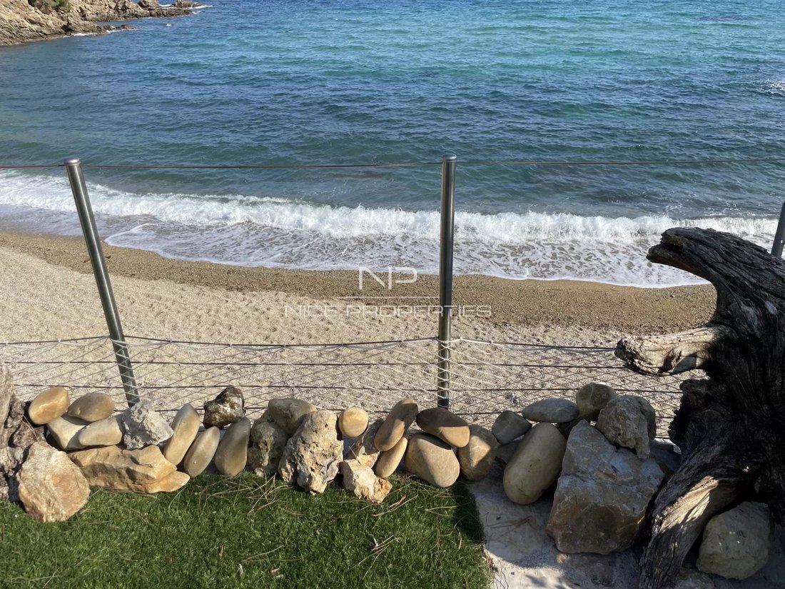 Villa in Basse Suane-Les Virgiles, Sainte-Maxime, France 1 - 18647605