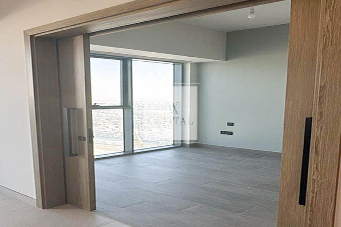 Apartment in Remraam, Dubai, United Arab Emirates 2 - 18647732