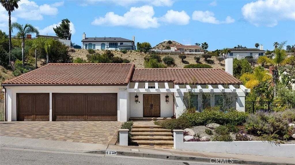 House in Glendale, California, United States 1 - 18642098