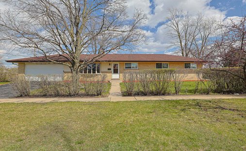 House in Des Plaines, Illinois, United States 1