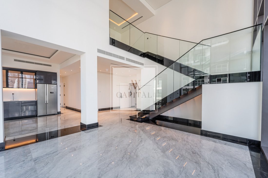 Apartment in Business Bay, Dubai, United Arab Emirates 5 - 18648193