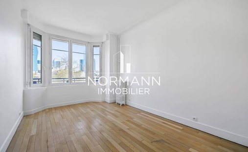 Apartment in Puteaux, Ile-de-France, France 1