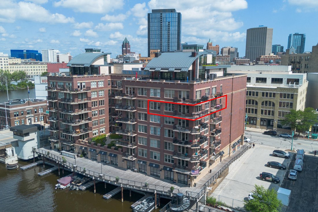 Eigentumswohnung in Milwaukee, Wisconsin, Vereinigte Staaten 2 - 18630929
