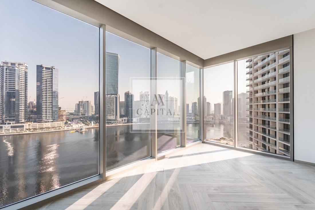 Apartment in Palm Jumeirah, Dubai, United Arab Emirates 1 - 18648222