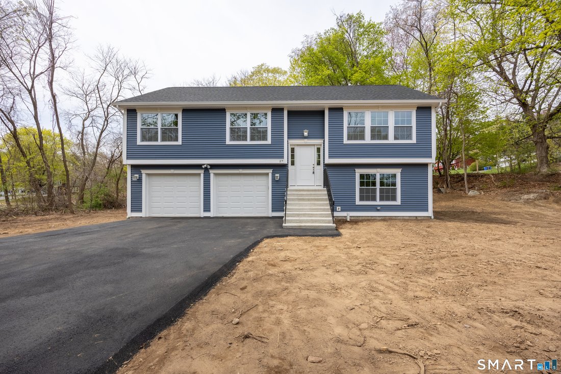House in Bristol, Connecticut, United States 1 - 18647469